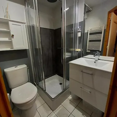 Dore Confort, 2 Pieces, 4 Personnes Apartment